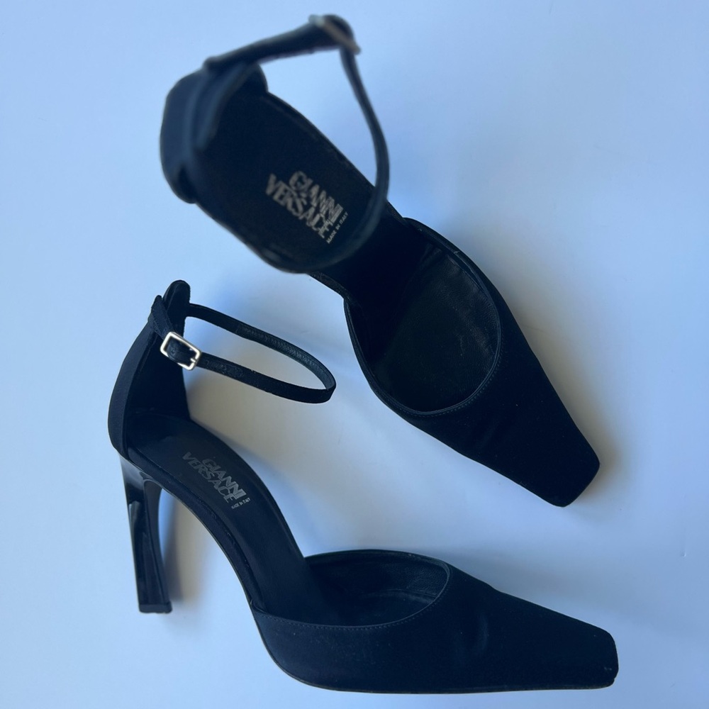 90s Gianni Versace Vtg Black Satin Slingback Square Toe Pump Size 37
